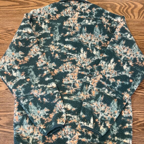 Fleece Pullover Sweatshirt (MEDIUM) - Picture 4 of 5